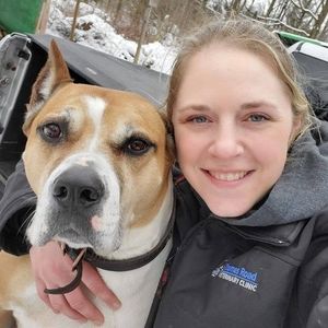 Meet your Posher, Courtney